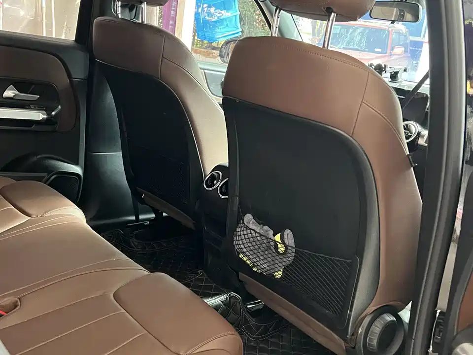 Mercedes-Benz GLB Mercedes-Benz GLB