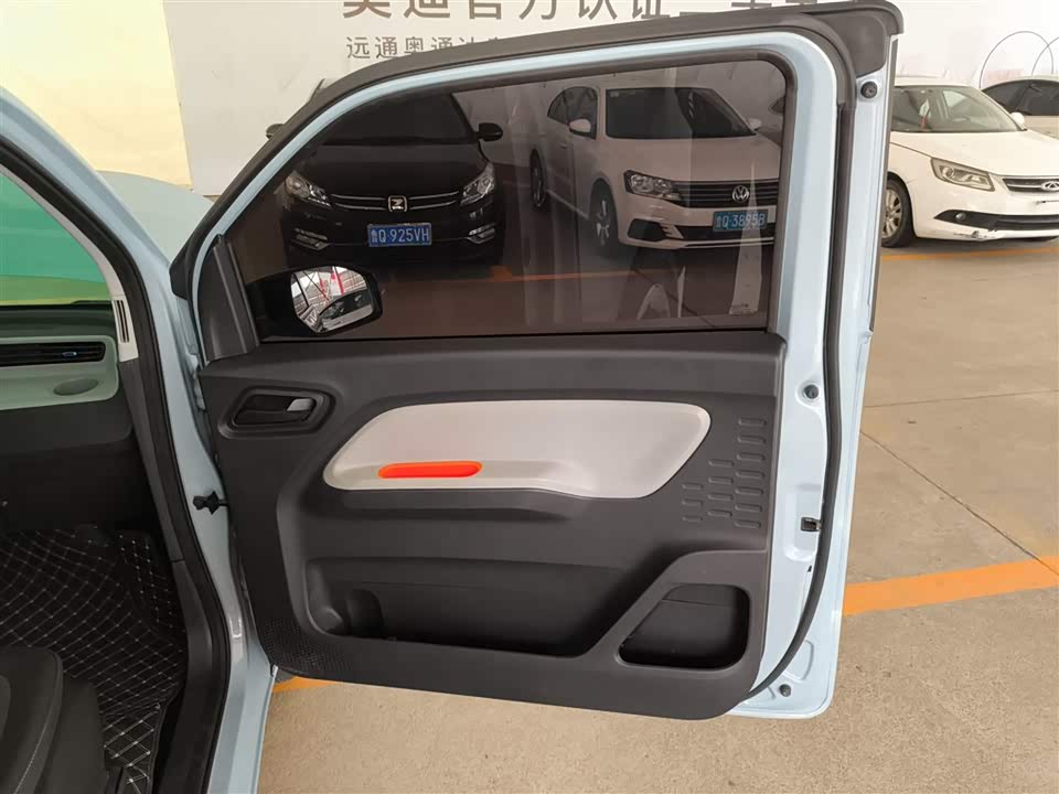 Wuling Hongguang MINIEV Wuling Hongguang MINIEV