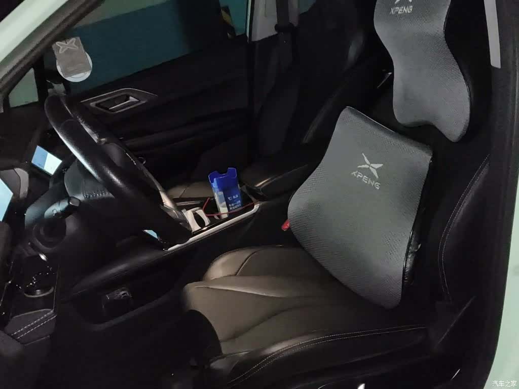 Xpeng P5, 2022 8