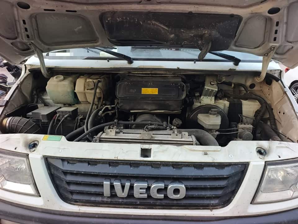Iveco proud