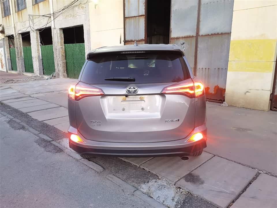 Toyota RAV4 Rongfang