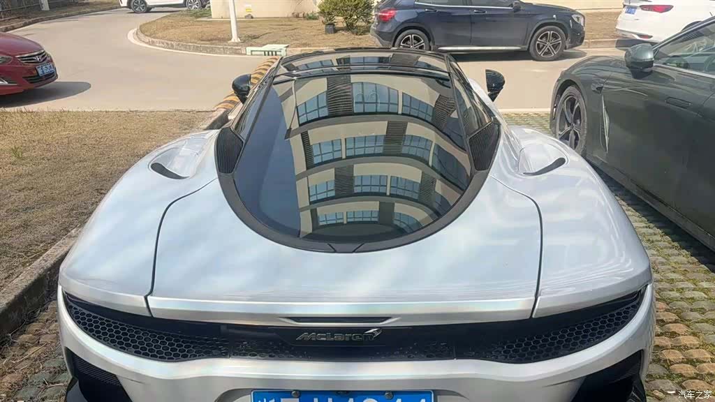 McLaren GT, 2022 3