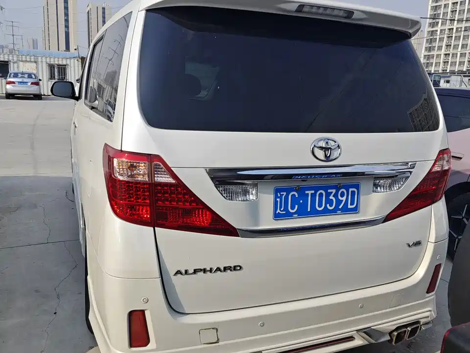 Toyota Elfa Toyota Elfa