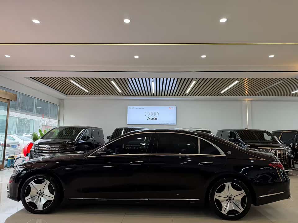 Mercedes-Benz S-class Mercedes-Benz S-class