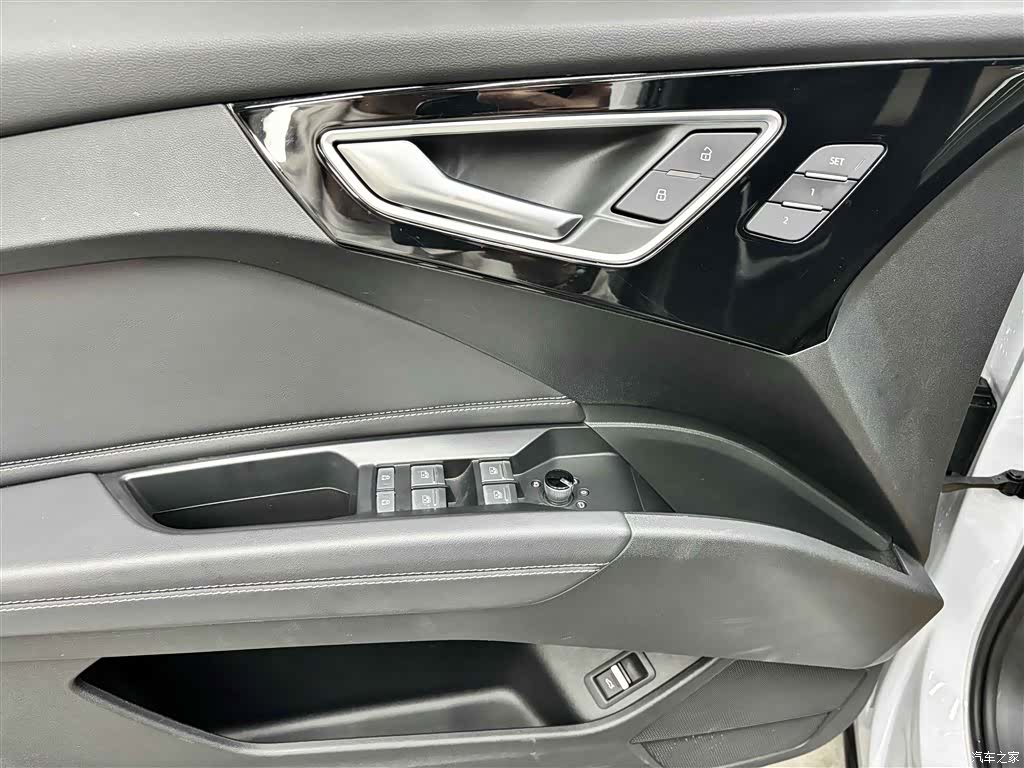 Audi Q4 e-tron, 2024 7