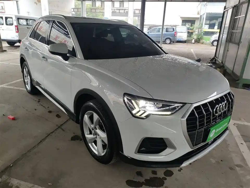 Audi Q3 Audi Q3