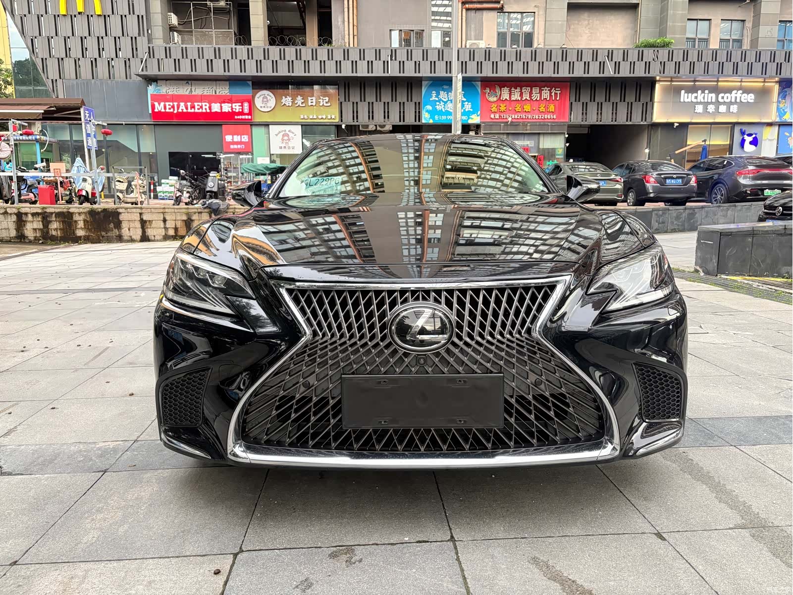 Lexus LS, 2019 2