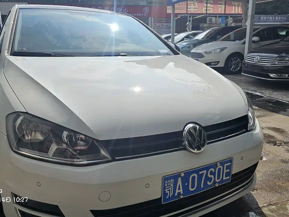 Volkswagen golf