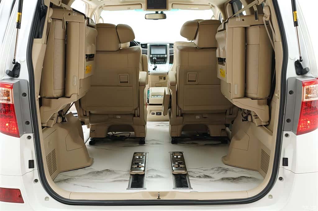 Toyota Alphard, 2012 20