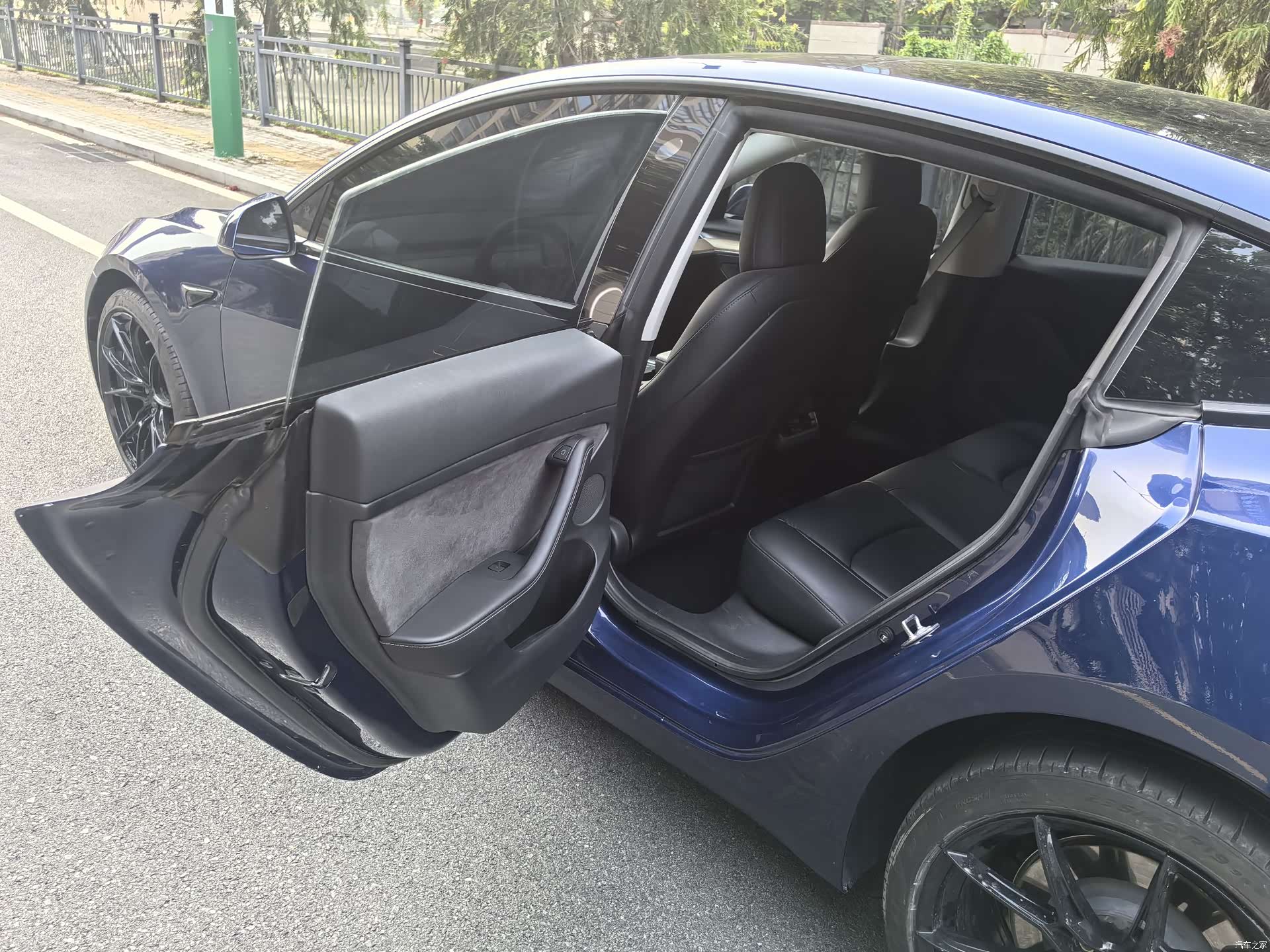Tesla Model 3, 2023 8