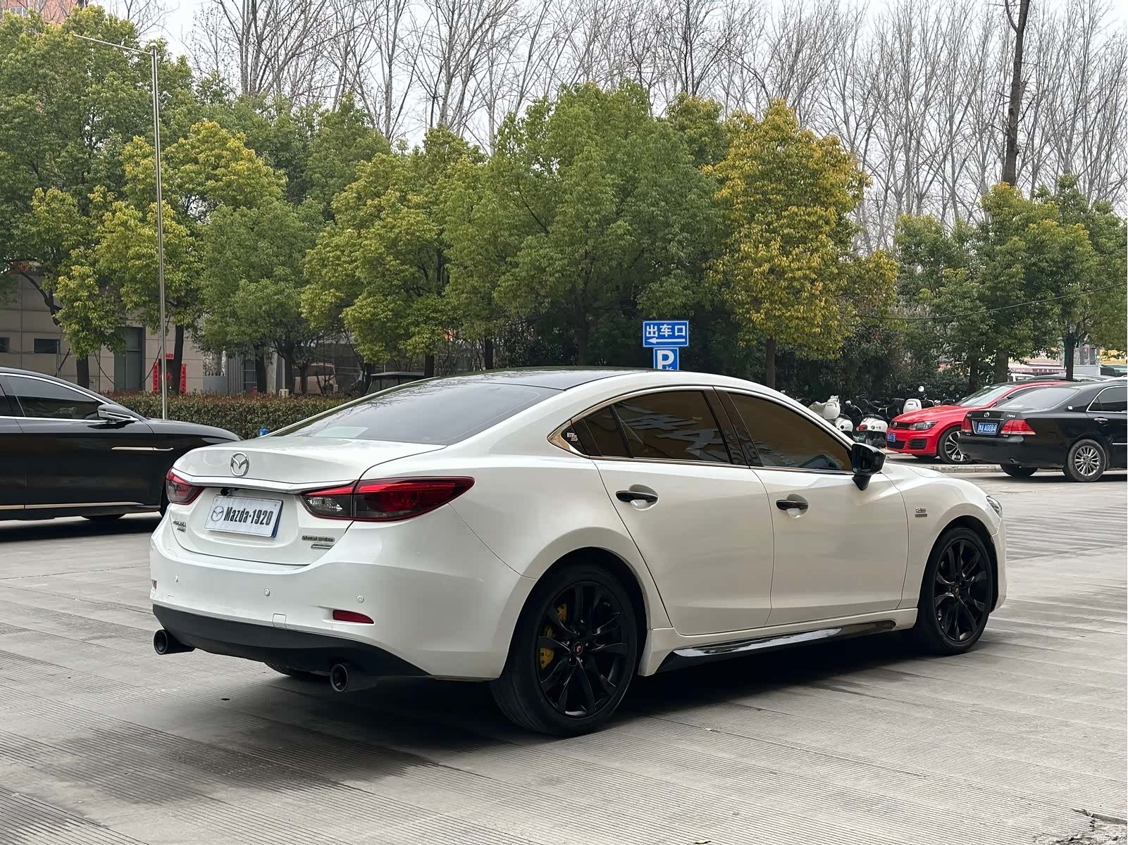 Mazda Atenza, 2017 6