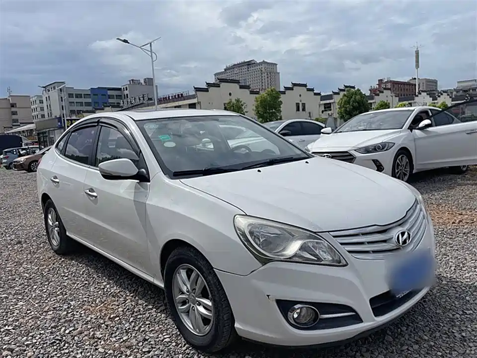 Hyundai Yuedong