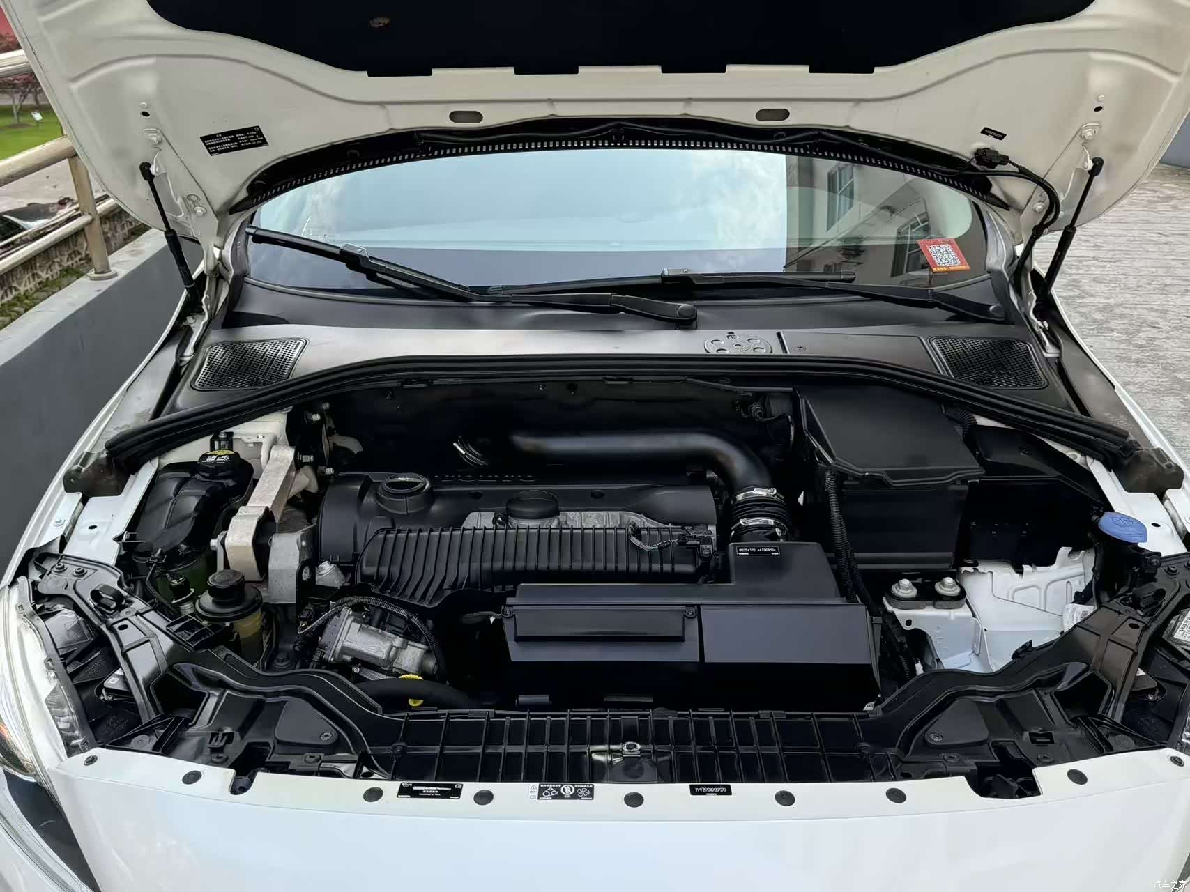 Volvo V60, 2016 11