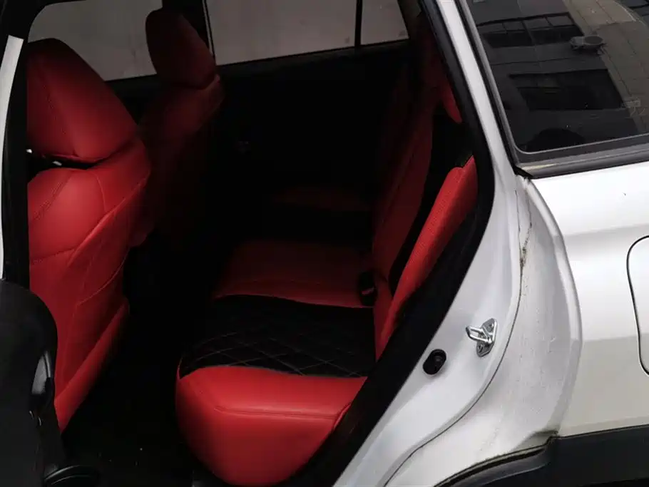 Toyota Corolla Sharp amplifier