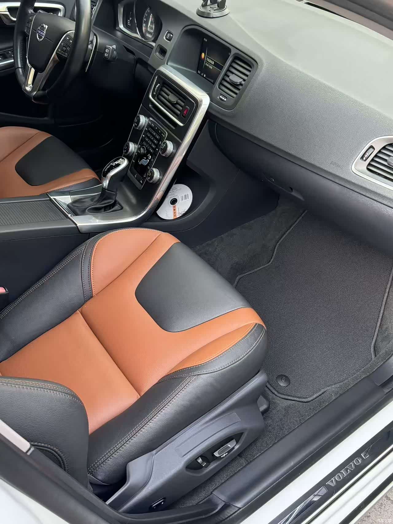 Volvo V60, 2016 4