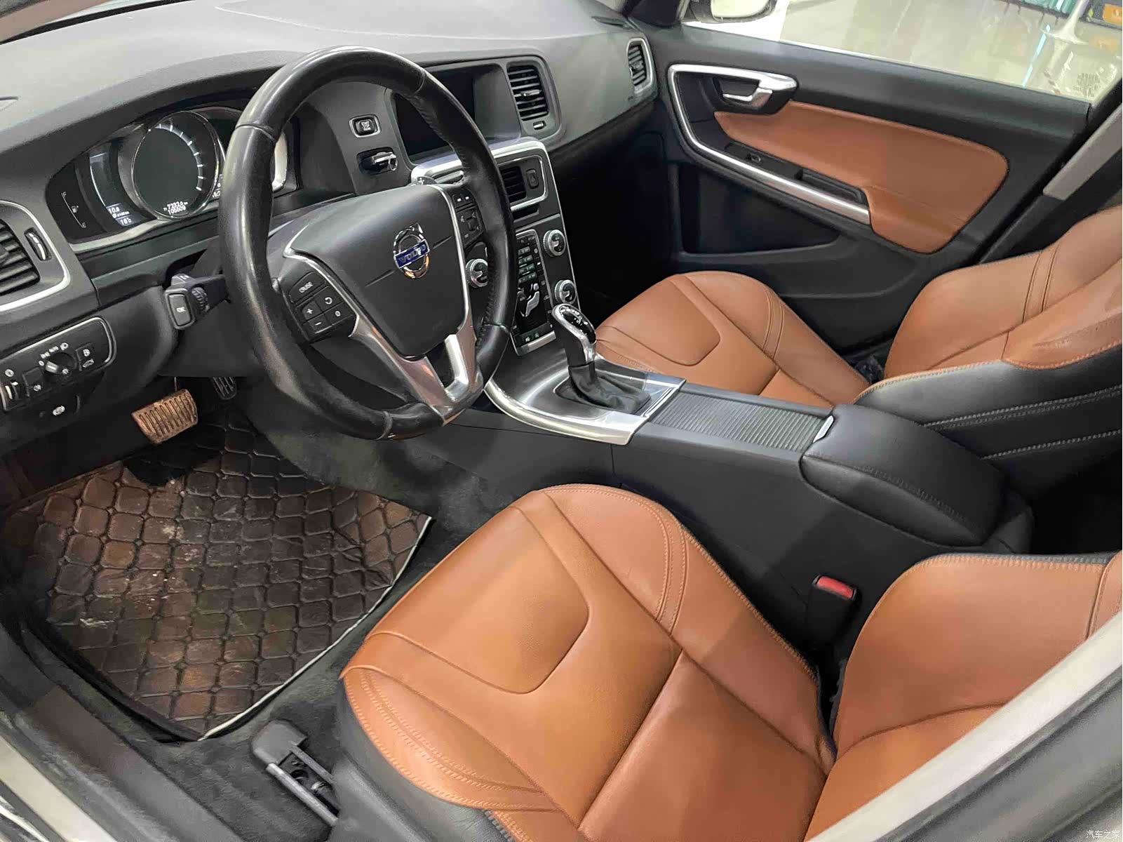 Volvo V60, 2016 8
