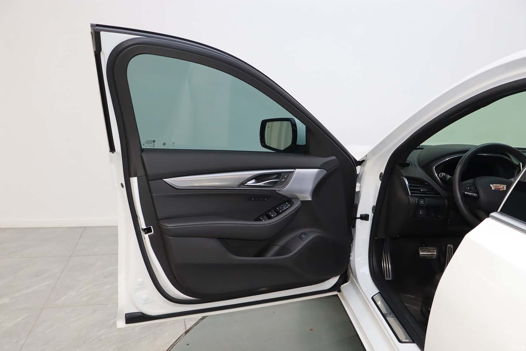 Cadillac CT5, 2023 12