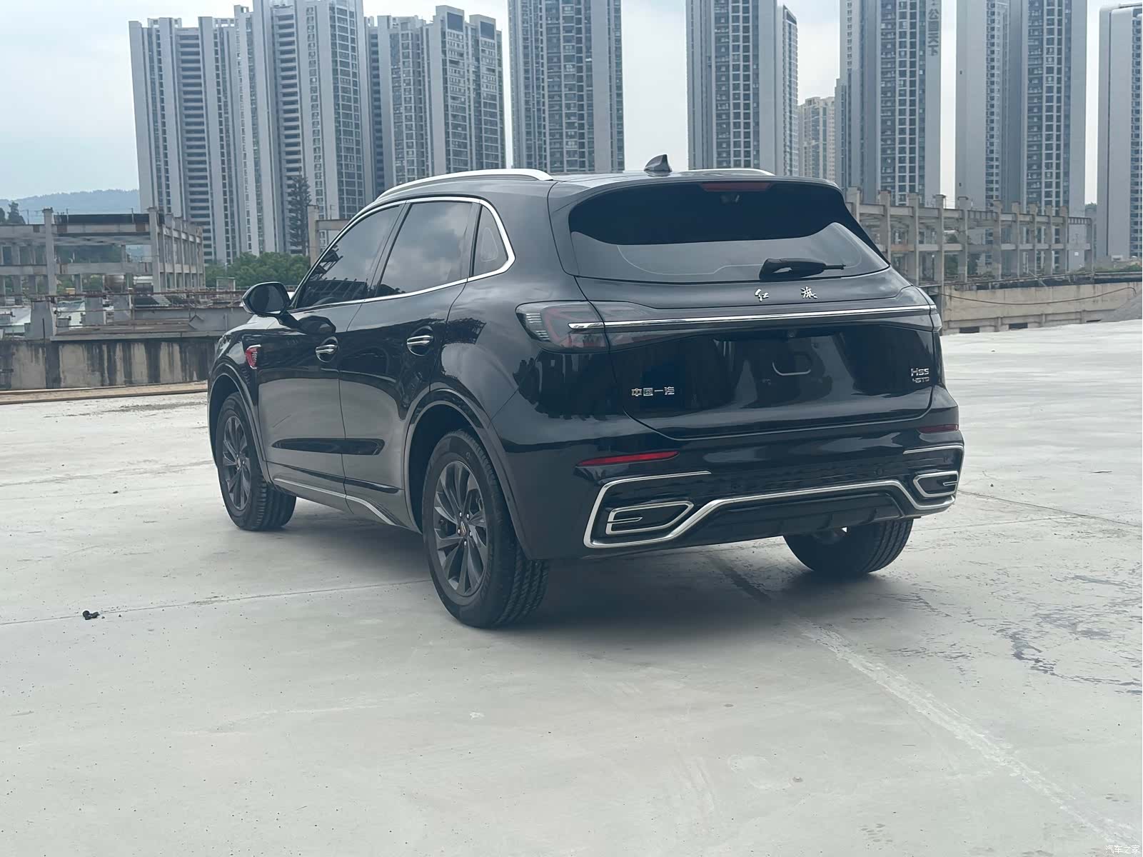 Hongqi HS5, 2023 14