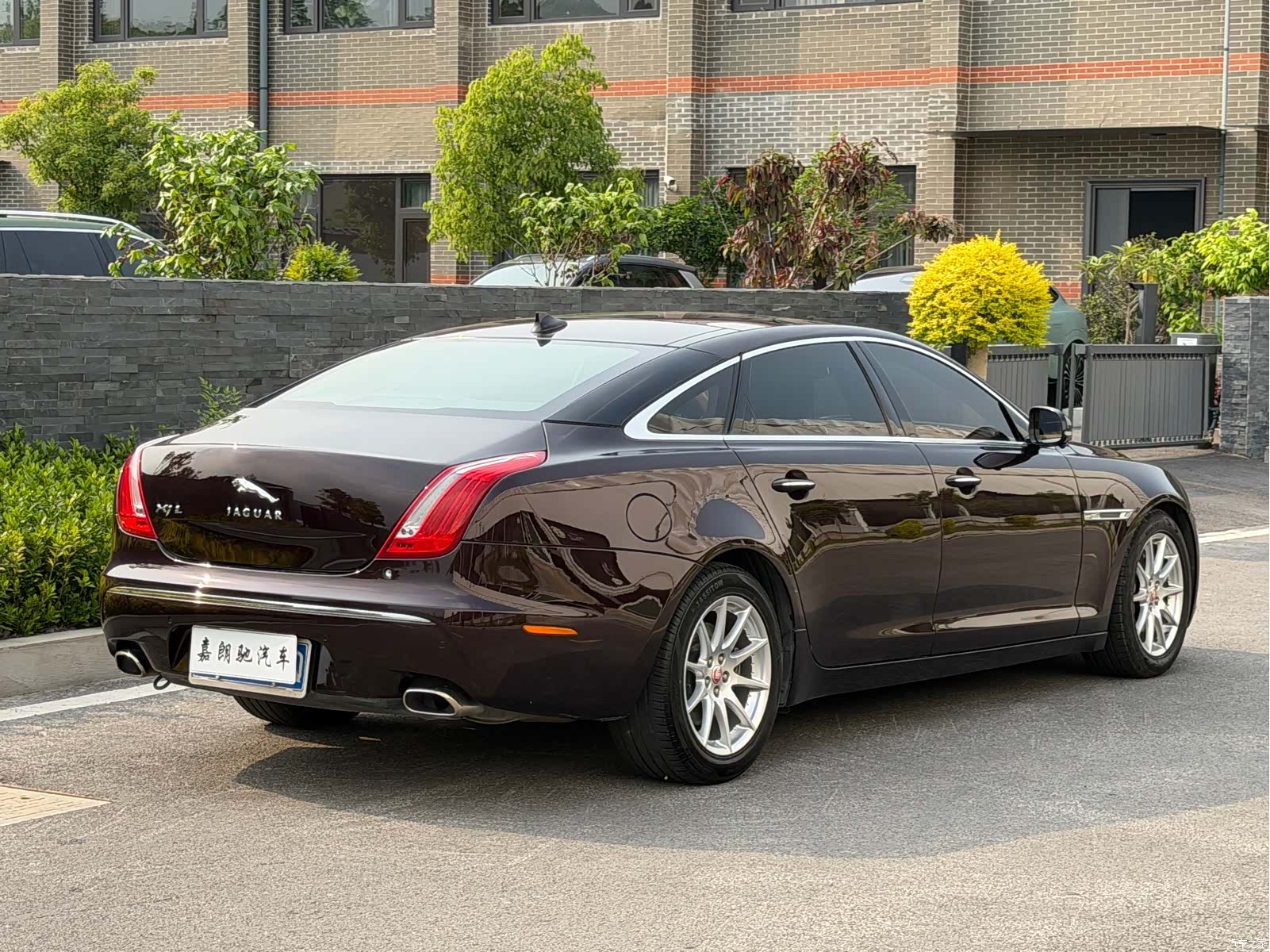 Jaguar XJ, 2013 8