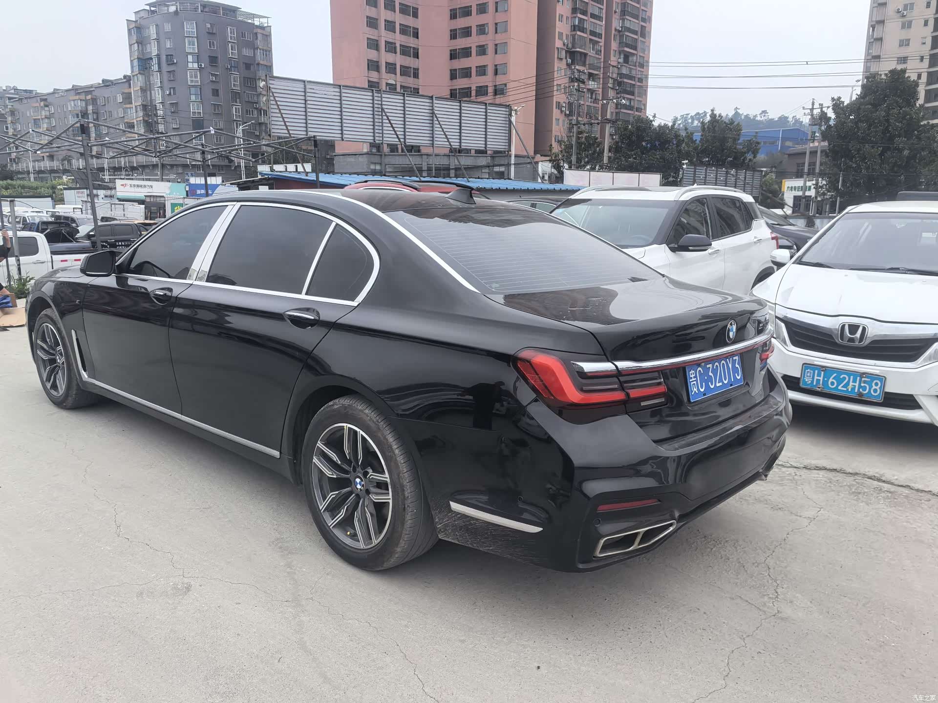 BMW 7 Series, 2009 4
