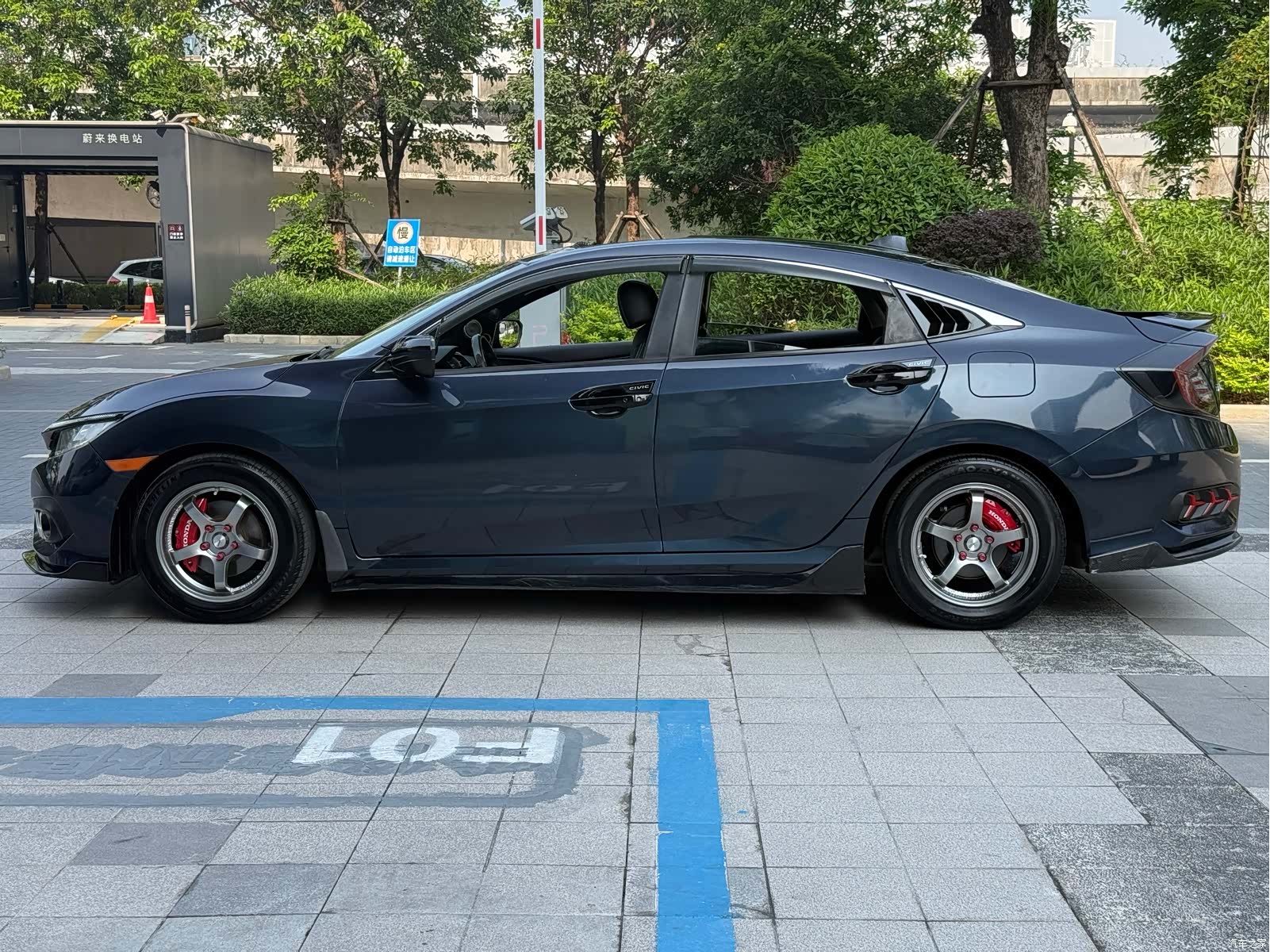 Honda Civic, 2017 4