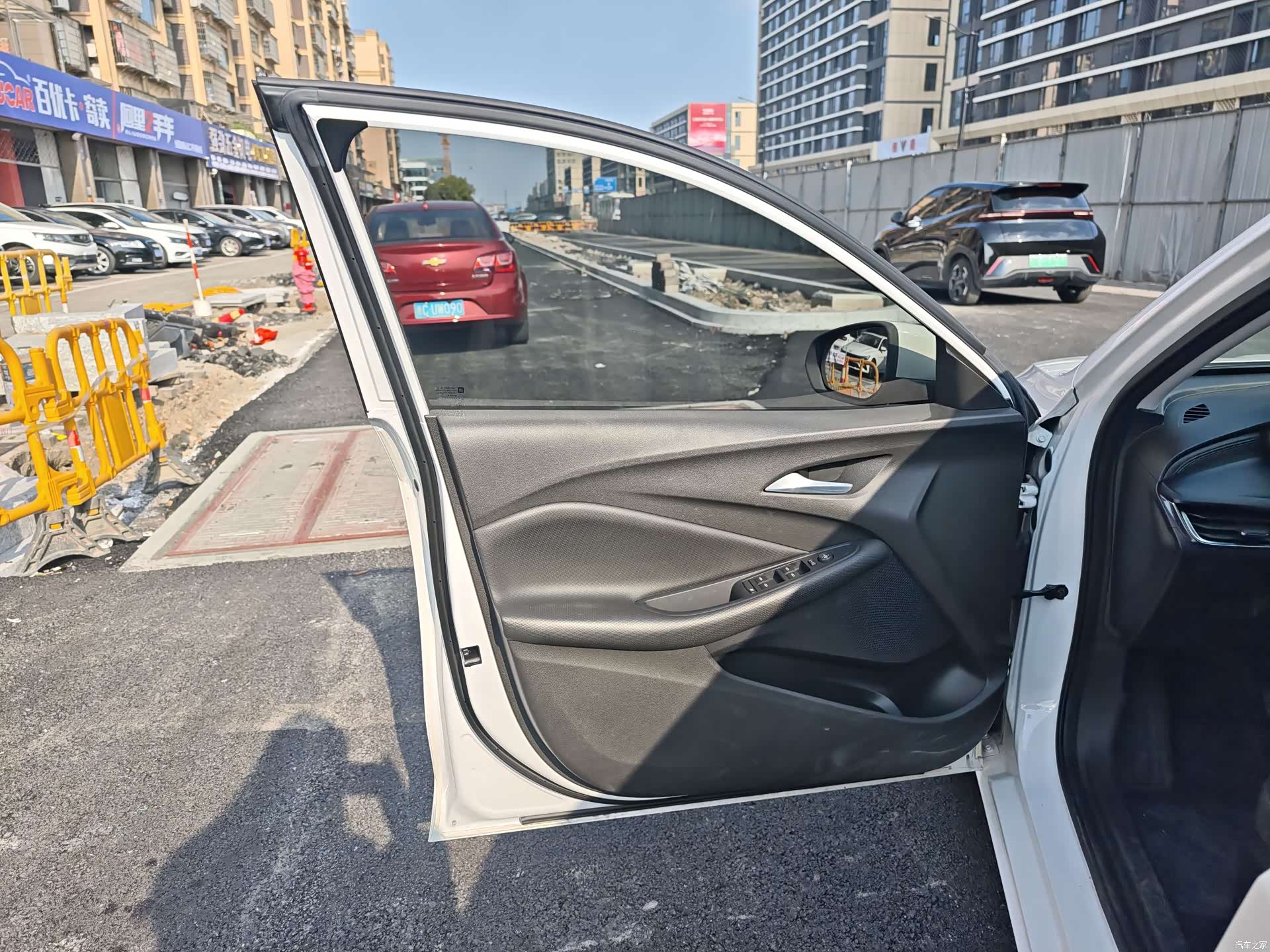 Buick Verano, 2023 13