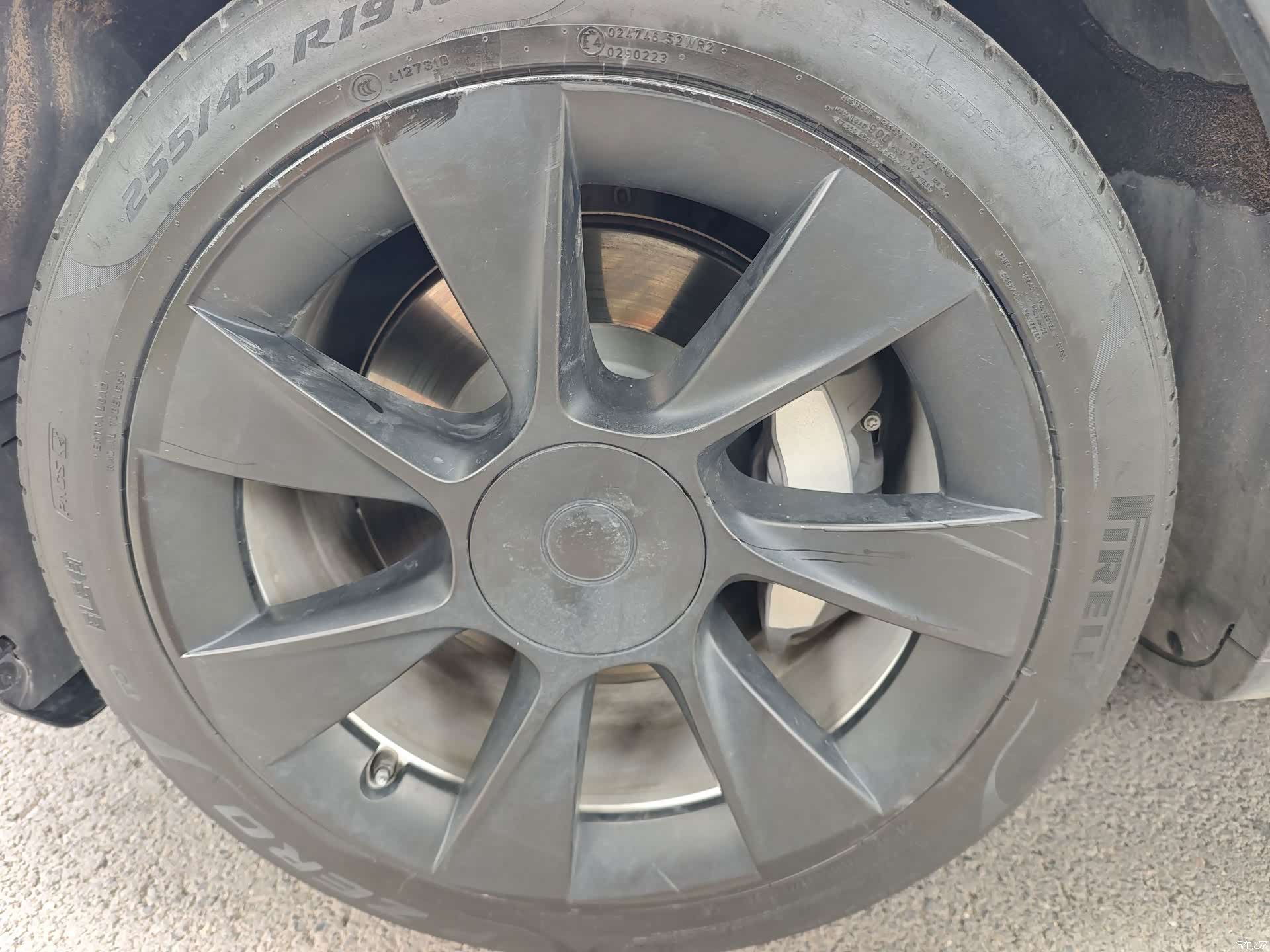 Tesla Model Y, 2022 14