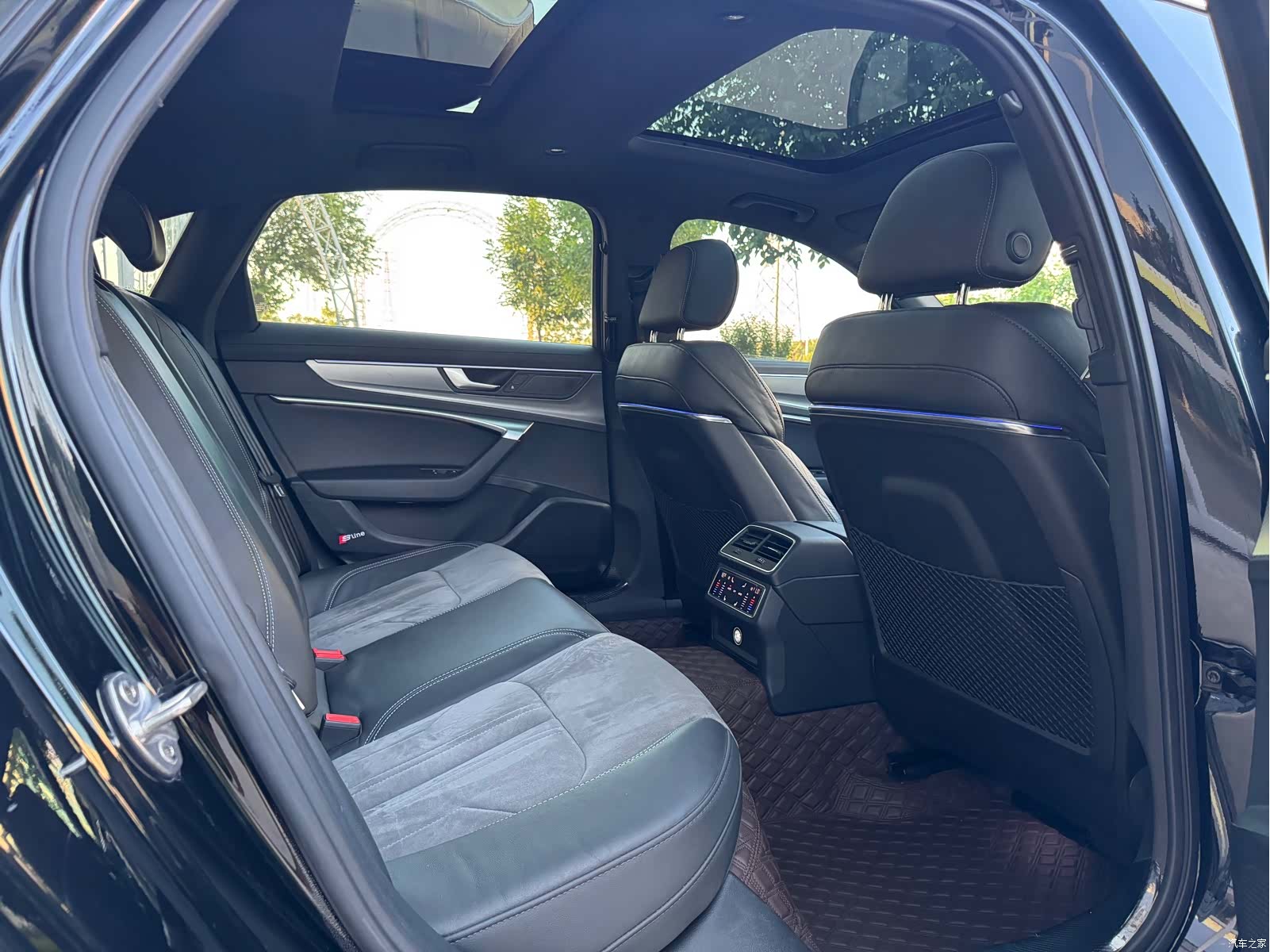 Audi A6L, 2020 13