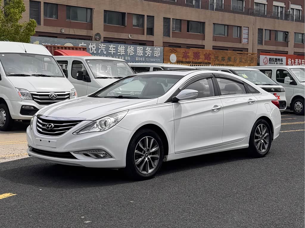 Hyundai