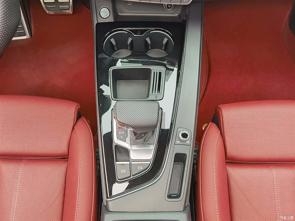 Audi A4L, 2024 18