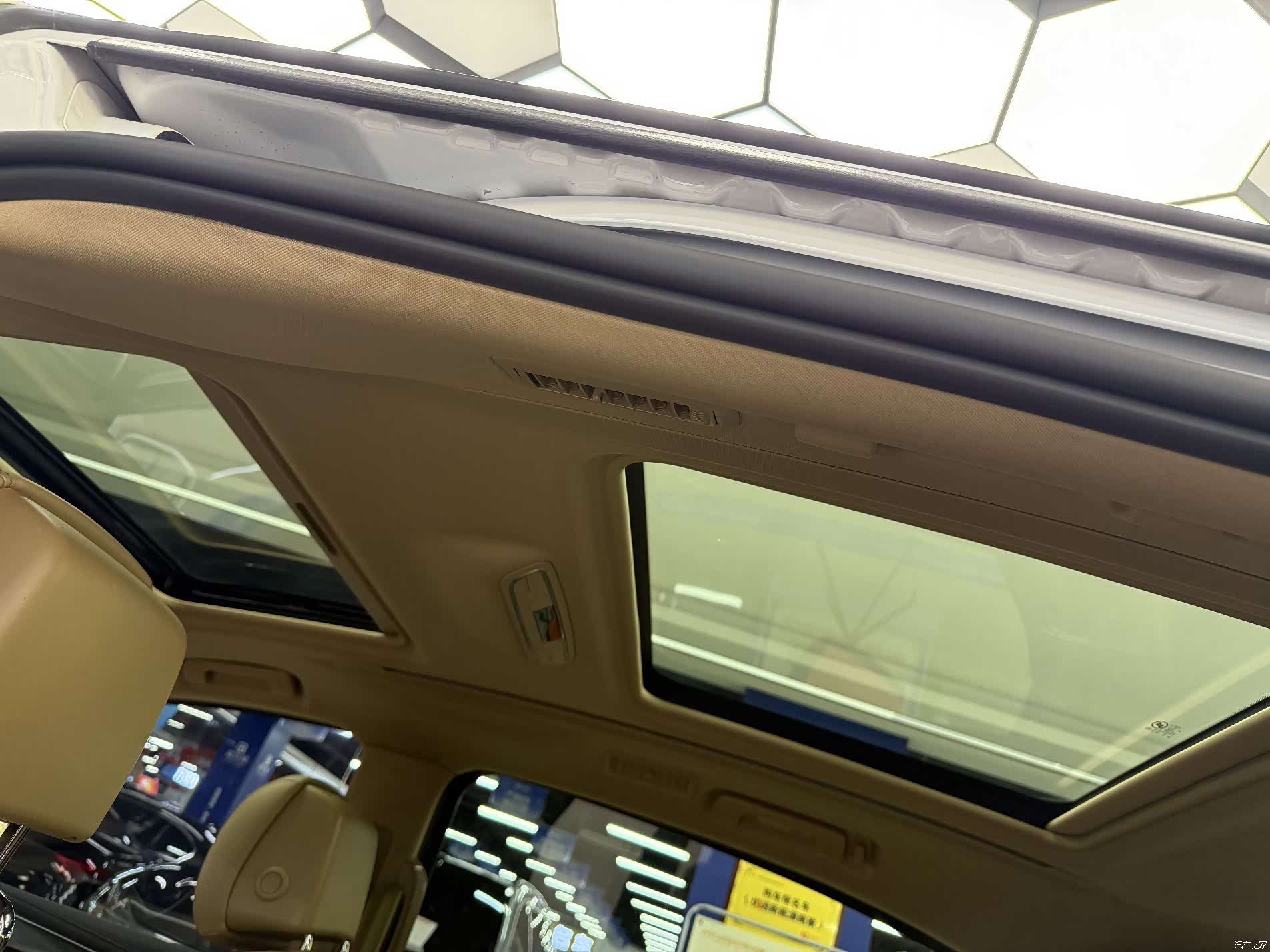 Buick GL8, 2020 7