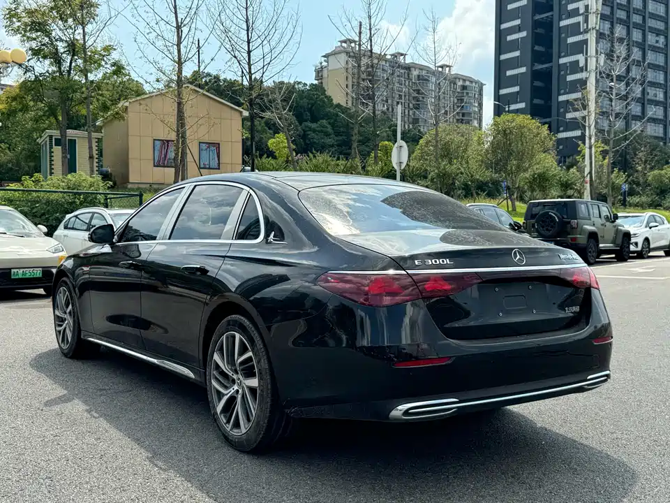 Mercedes-Benz E-class