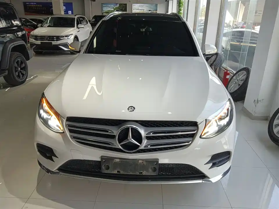 Mercedes-Benz GLC Mercedes-Benz GLC