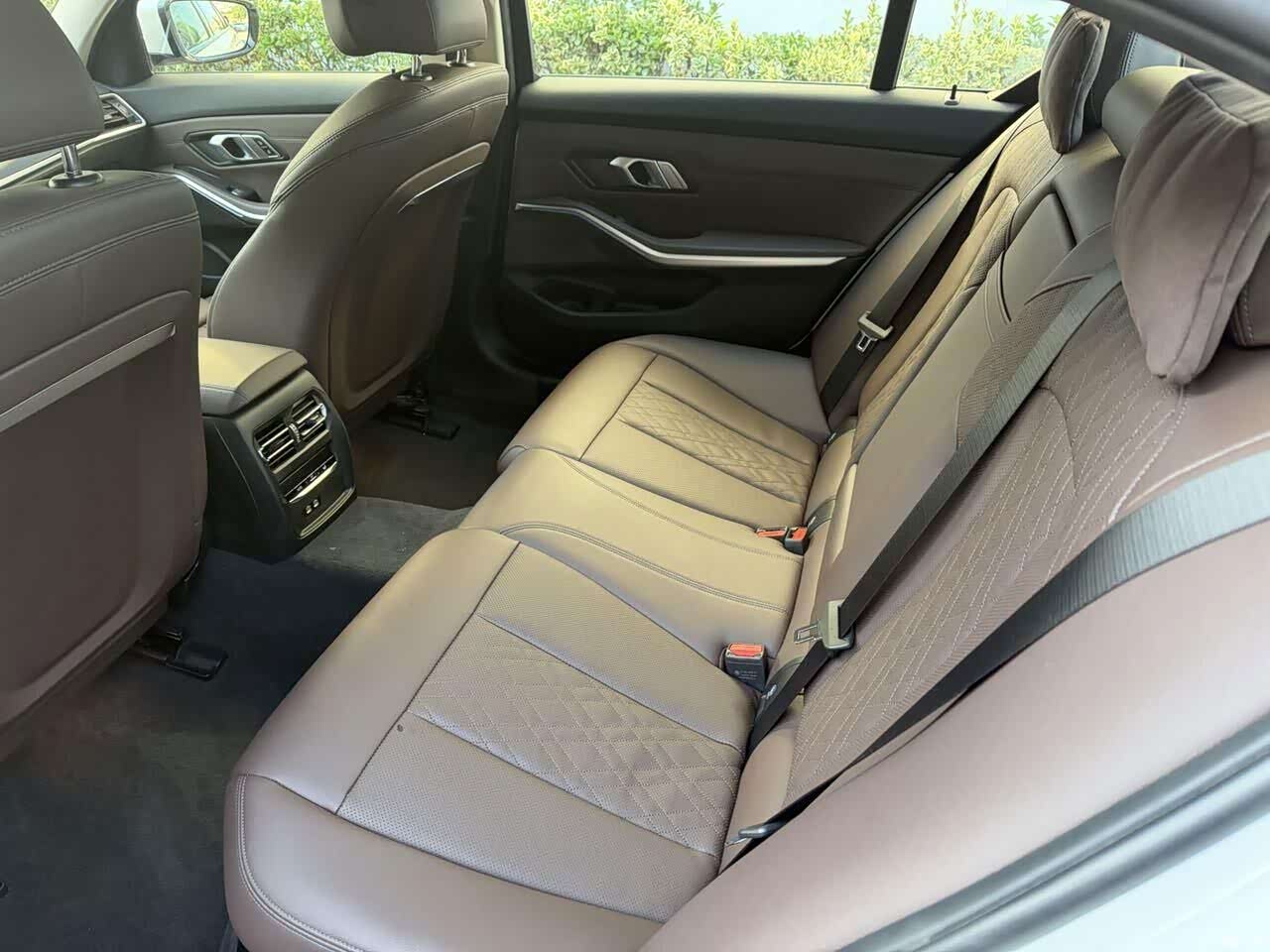 BMW i3, 2024 10