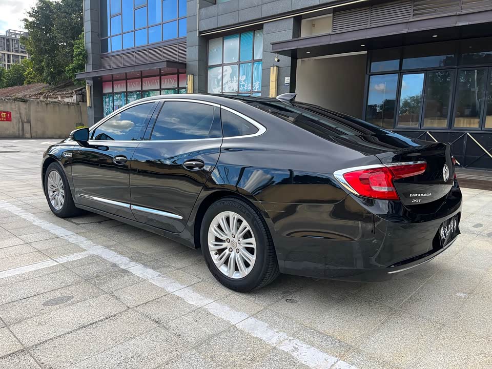 Buick Lacrosse