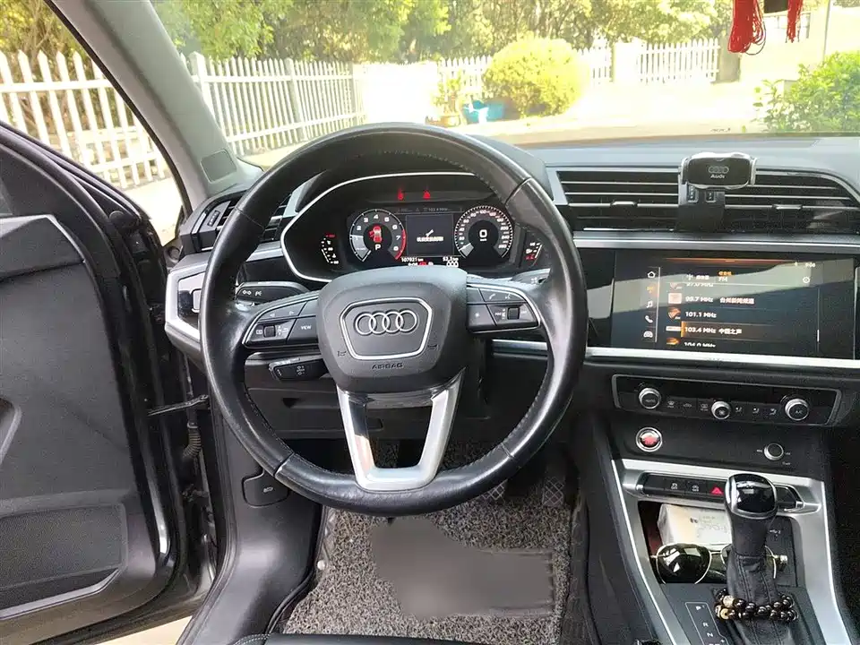 Audi Q3 Audi Q3