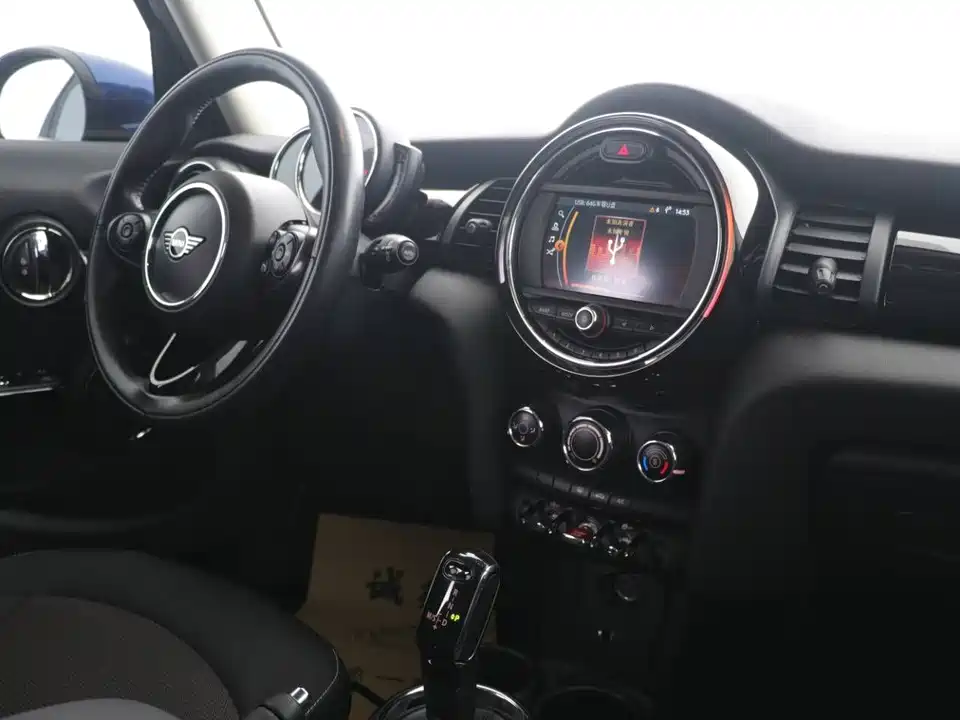 MINI MINI