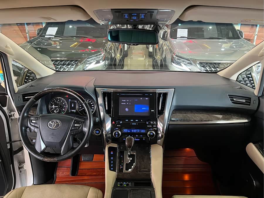 Toyota Alphard 2019, фото 12