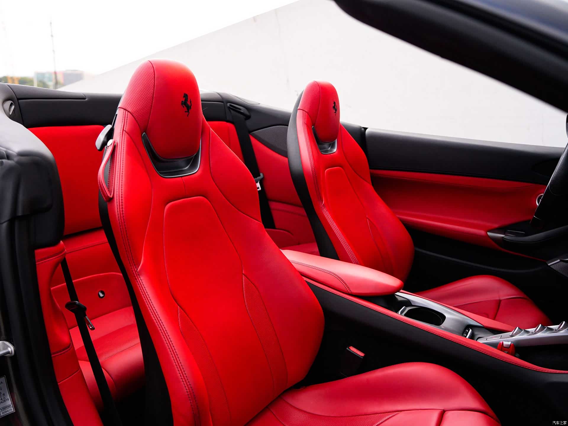 Ferrari Portofino, 2019 12
