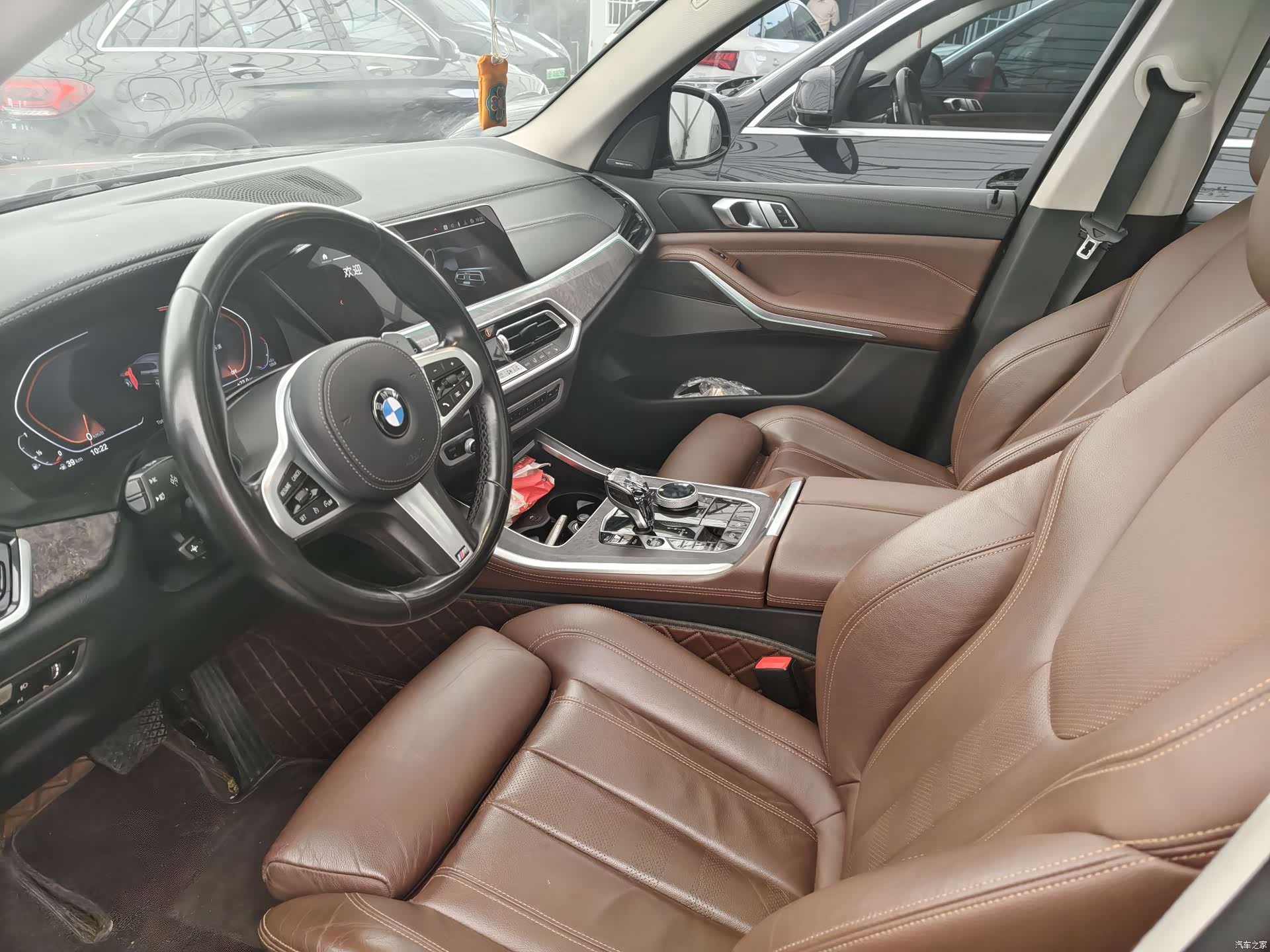 BMW X5, 2021 11