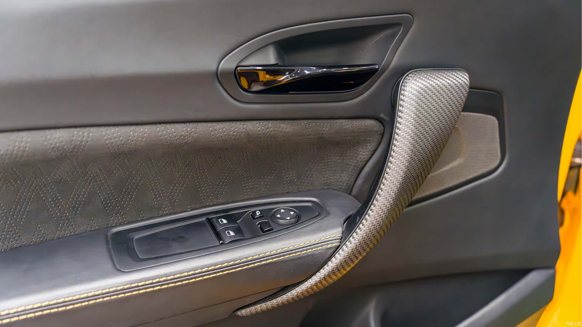 BMW M2, 2019 8