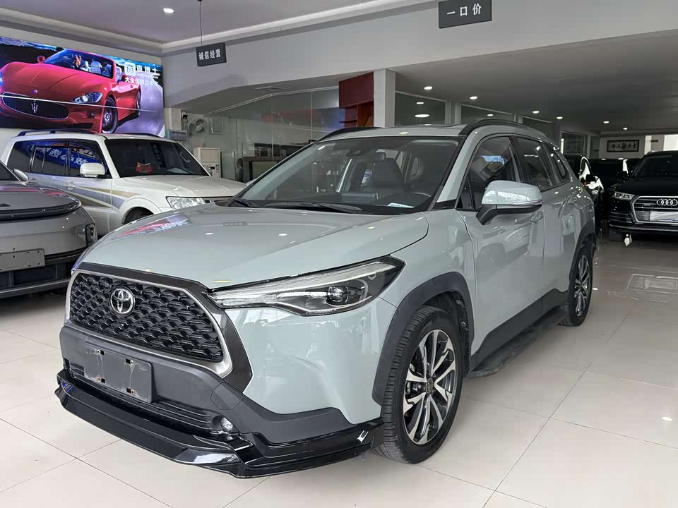 Toyota Corolla Sharp amplifier