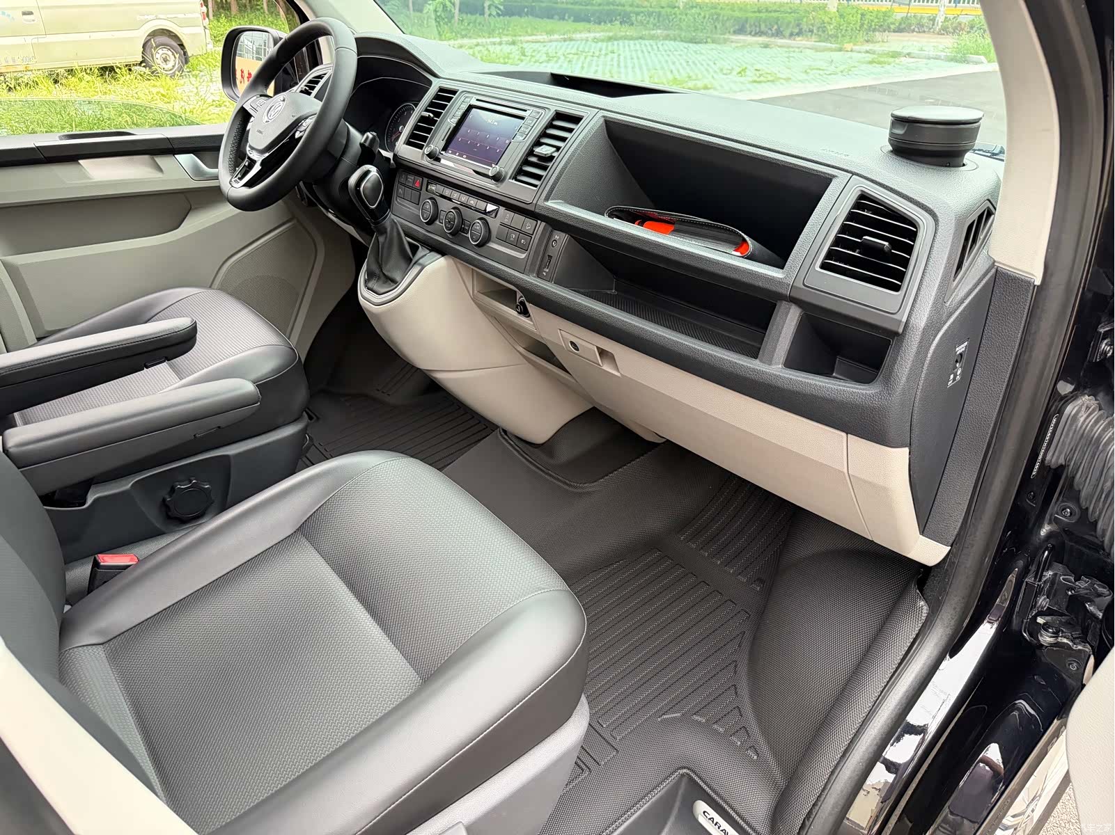 Volkswagen 7, 2019 14