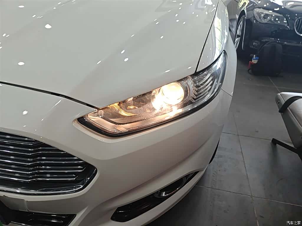 Ford Mondeo, 2015 24
