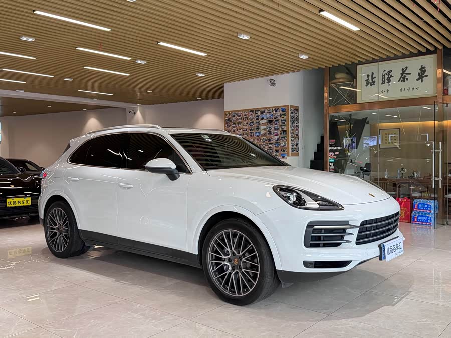 Porsche Cayenne 2021, фото 3