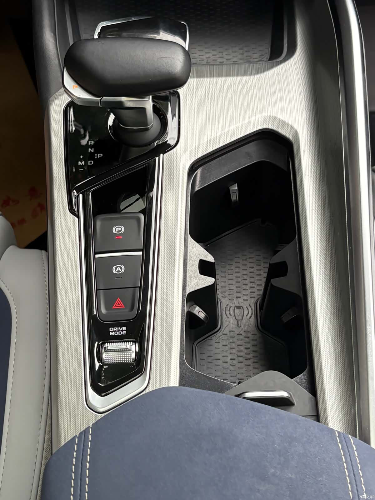 Geely Preface, 2022 14