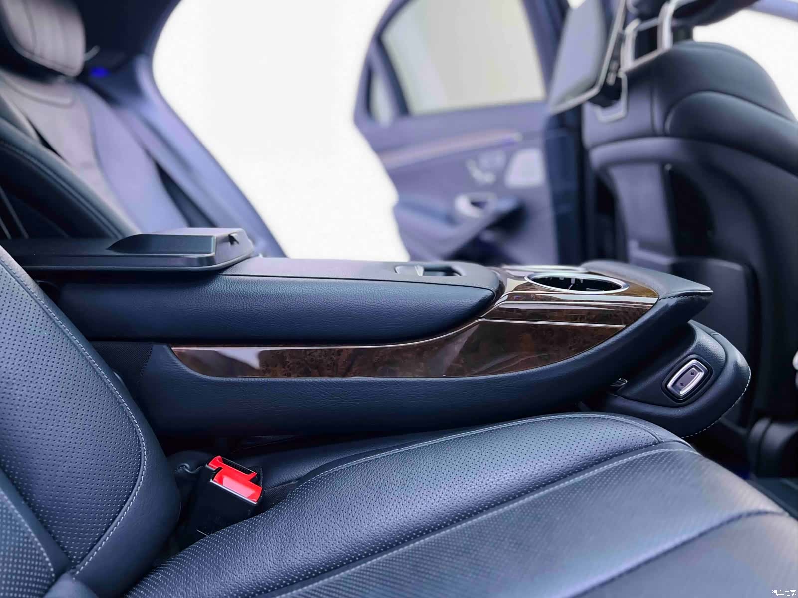 Mercedes-Benz S-Class, 2014 15