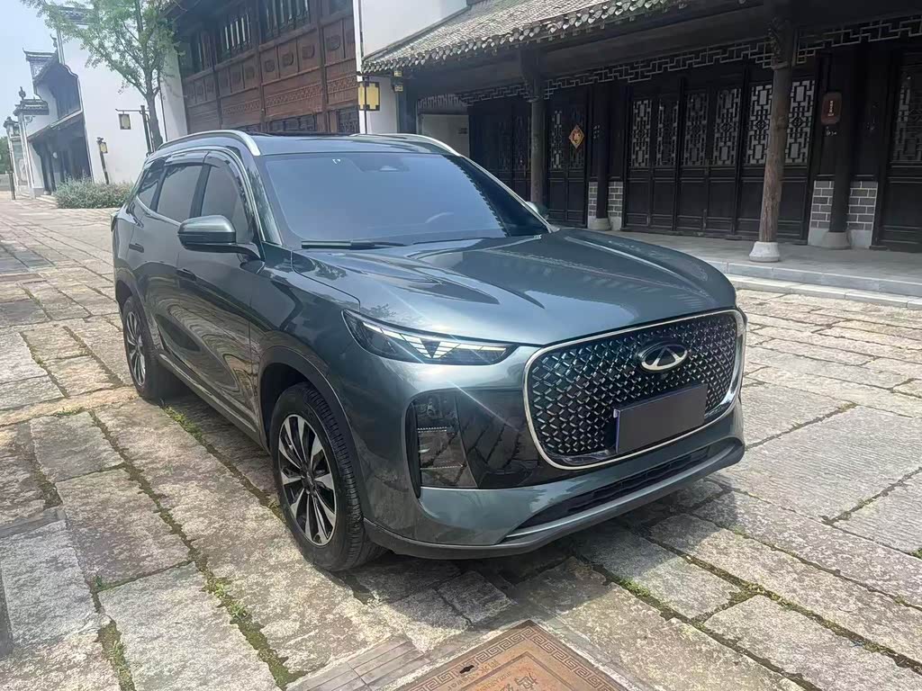 Chery 8 PLUS 2025 290TGDI DCT Luxury