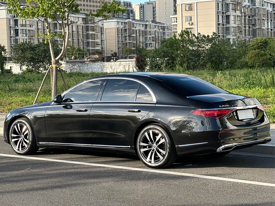 Mercedes-Benz S-class Mercedes-Benz S-class