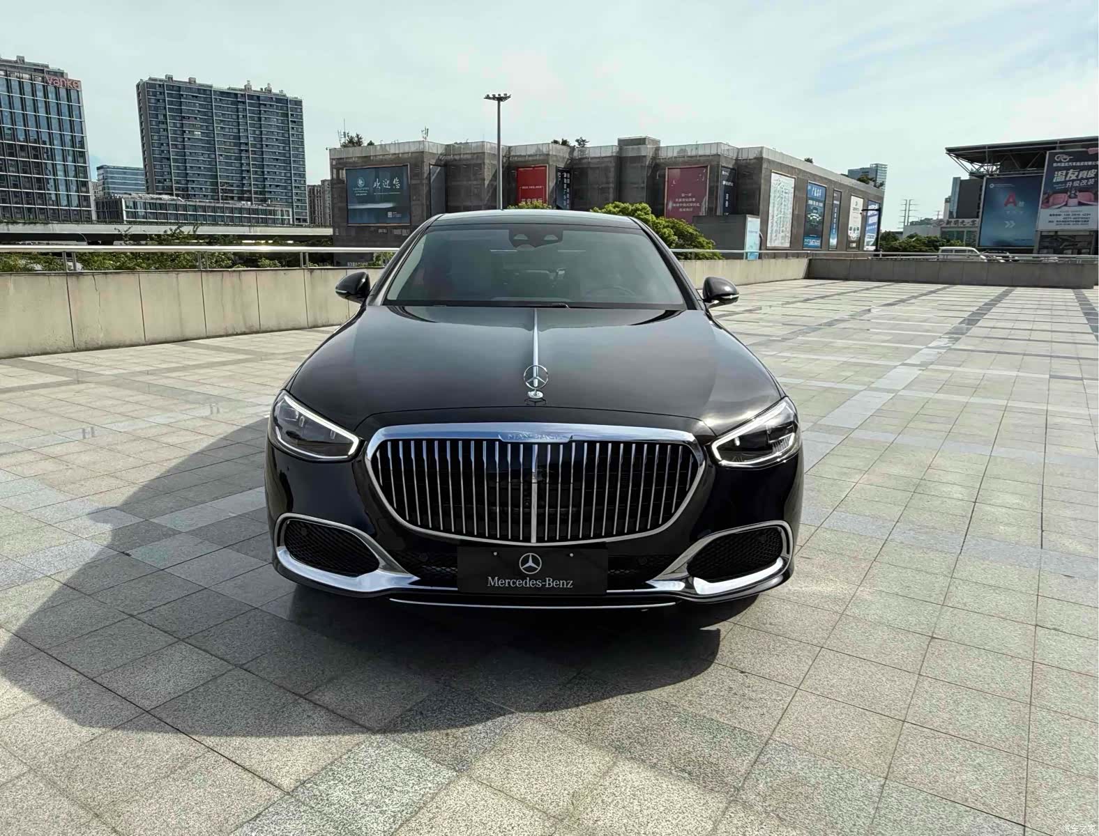 Maybach S-Class, 2024 2